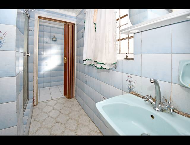 4 BEDROOM HOUSE FOR SALE IN MAYFAIR